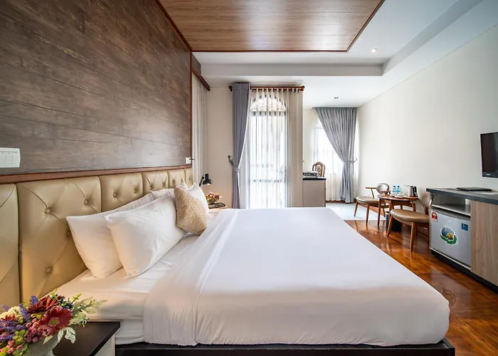 Lcs Hotel & Apartment